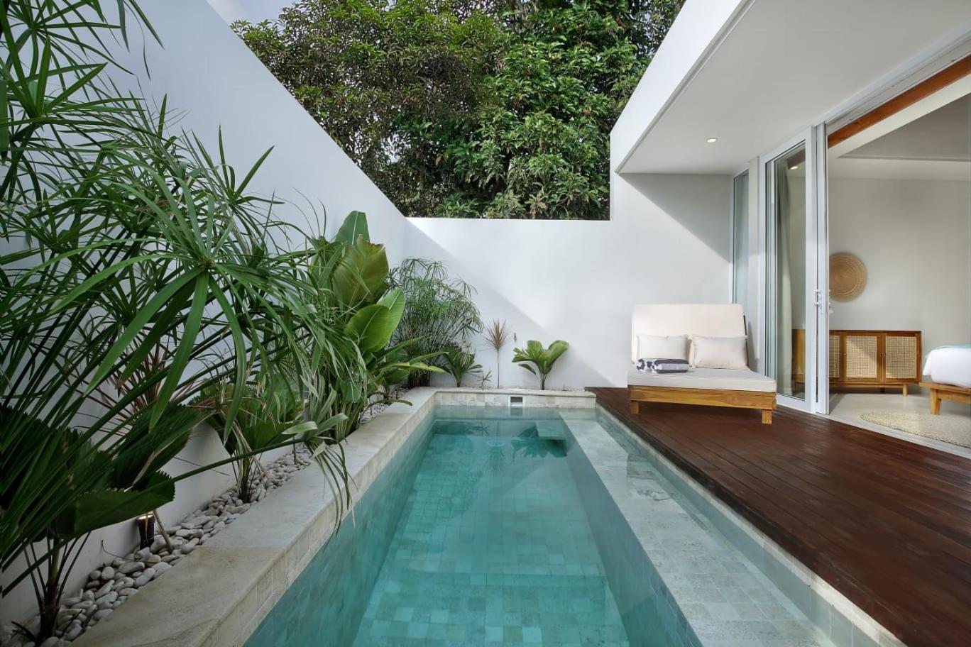 Neptune Studios Lombok Kuta  Exterior foto